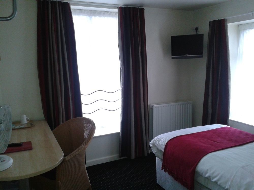 Waterfront Hotel Brighouse Dış mekan fotoğraf