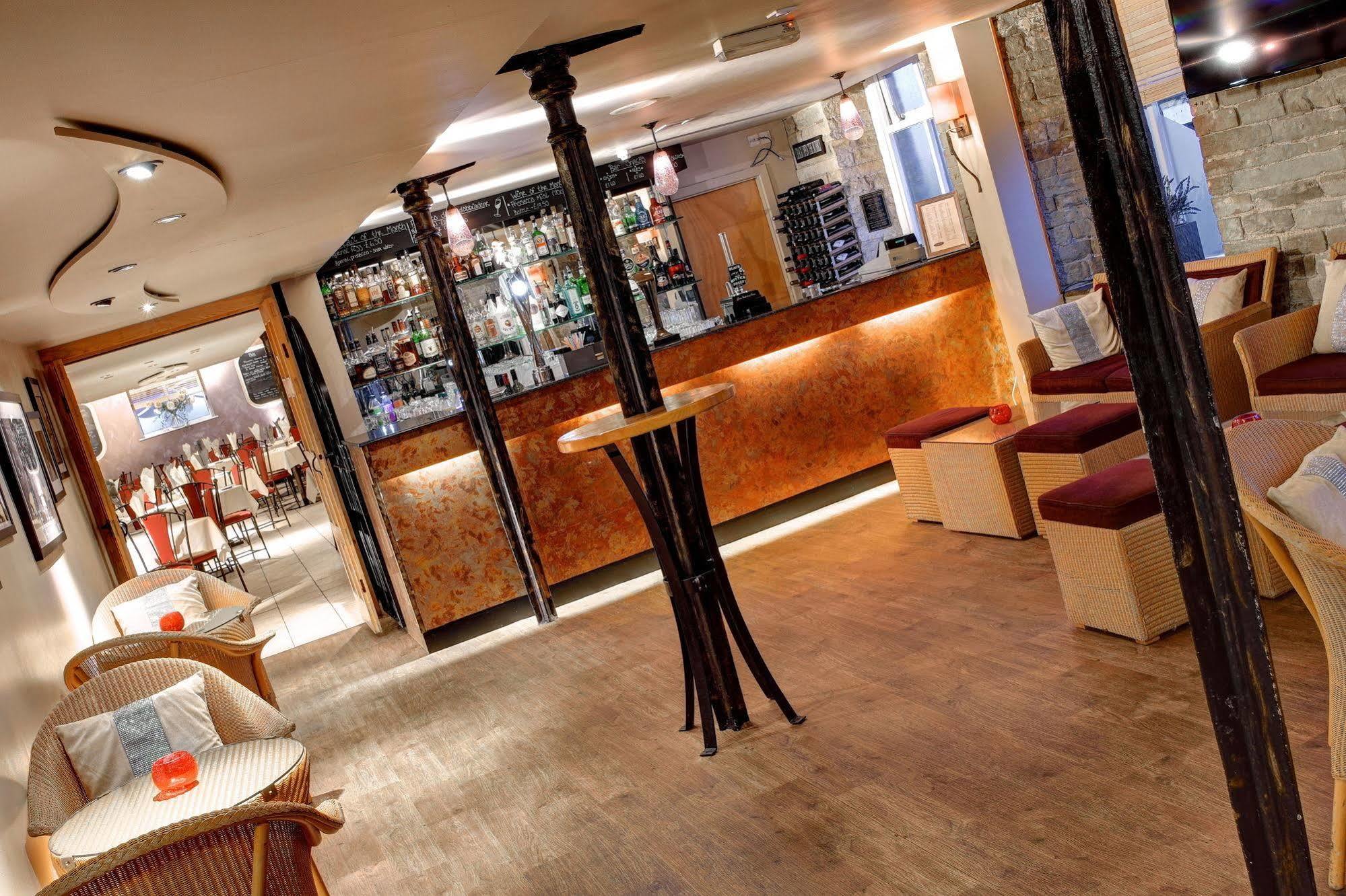 Waterfront Hotel Brighouse Dış mekan fotoğraf