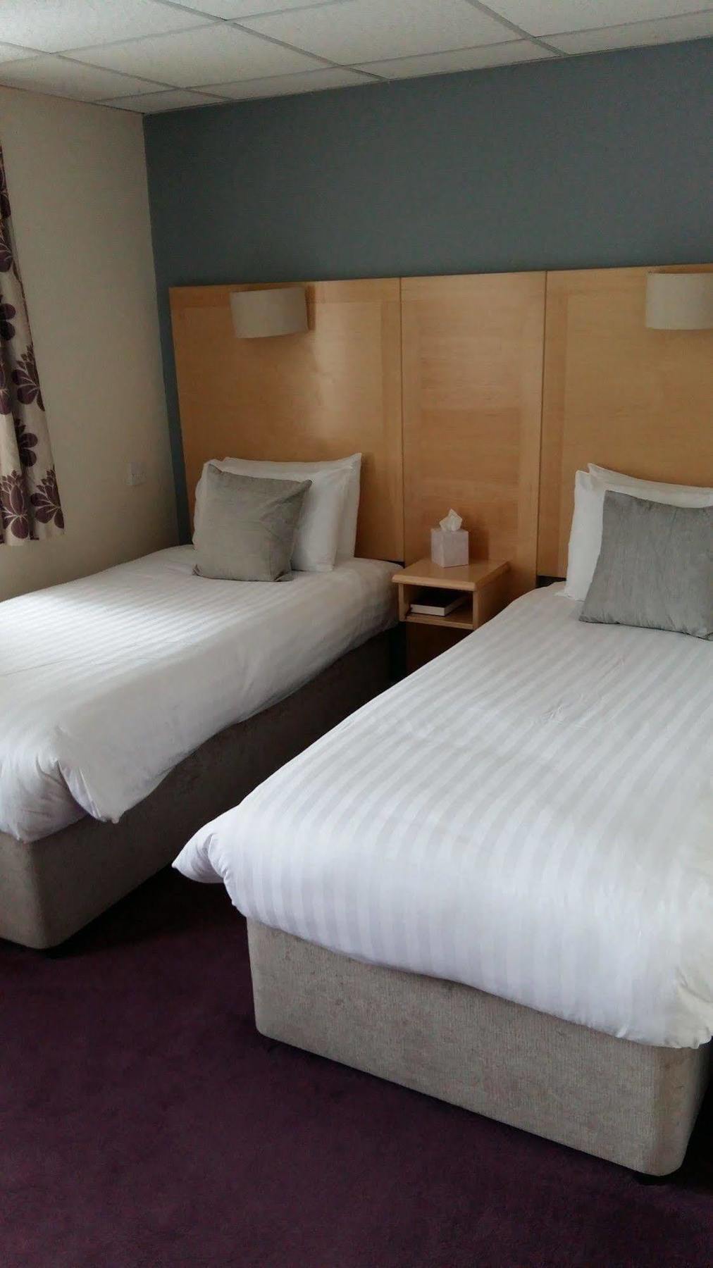 Waterfront Hotel Brighouse Dış mekan fotoğraf